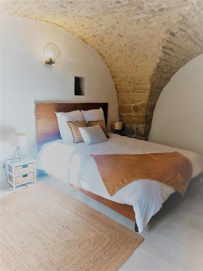 La Cachette Bed & Breakfast Aigues-Vives  Екстериор снимка
