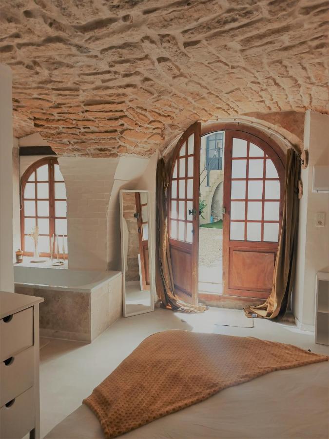 La Cachette Bed & Breakfast Aigues-Vives  Екстериор снимка